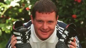 Han nåede i sin aktive karriere at spille for store klubber som glasgow. Paul Gascoigne Career Controversies Gazza S England Highlights Age Children Partners Goal Com