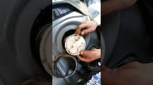 فك طلمبة بنزين رينو لوجان 2 Youtube