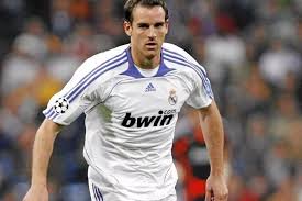 His time at real madrid would ultimately be unsuccessful, but he would add a la liga title and spanish super cup to his cv before moving to schalke on a free transfer. Metzelder Confesses To Possession Of Child Pornography Teller Report