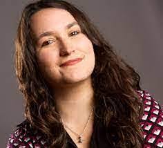 Donna Roseman's Instagram, Twitter & Facebook