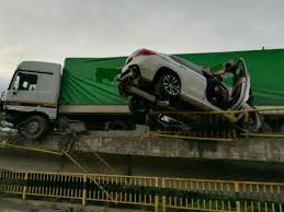 We did not find results for: Accident Rutier Pe Valea Oltului PriviÅ£i PoziÅ£ia Masinilor Una Cum Nu S A Mai VÄzut Prin Romania