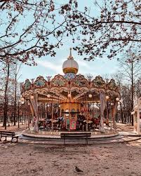 The Carousel At The Jardin Des Tuileries Paris Carousel Paris Paris Travel