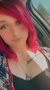 Clare Utley's Instagram, Twitter & Facebook