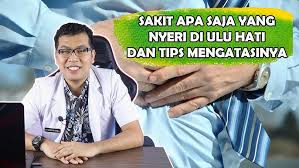 Dahi mama mengerut seakan menahan sakit dan matanya terpejam rapat. Kenali Penyebab Dan Cara Mengatasi Mual Mual Dan Sakit Di Ulu Hati Youtube