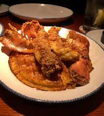 Red lobster has announced that it will only be serving seafood that meets three new requirements aimed at improving sustainability. We Tried Red Lobster S Fried Lobster And Cheddar Bay Biscuit Waffles And Wow Food Wine