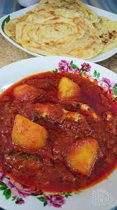 Semua jenis roti dan pelbagai inti boleh kita buat dari doh yang sama.doh bun nie memang best, tersangat la gebu.lagi2 kalau buat roti cantum dengan menggunakan loyang kek.gebu dan lembutnya tahan lama.sampai berkulat masih lembut.tapi jagan terdedah dengan udara. Bahan Resepi Roti Canai