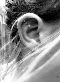 Pin By Sydney Bond On Stylin Baybay Different Ear Piercings Ear Piercings Piercings