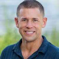 Andrew Mossburg's Instagram, Twitter & Facebook