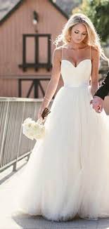 Simple Spaghetti Straps Layers Tulle Ball Gown Wedding Dress Long Wedding Dresses Wedding Dresses Sleeveless Wedding Dress