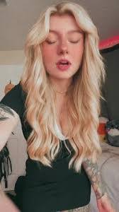 Lorena Grant's Instagram, Twitter & Facebook