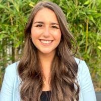 Danielle Zehnder's Instagram, Twitter & Facebook