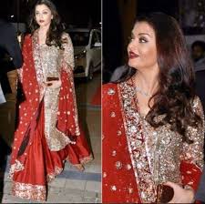 Aishwarya Rai Bachchan In A Lehenga Designed By Manish Malhotra Beautiful Dresses Lehenga Designs Fashion