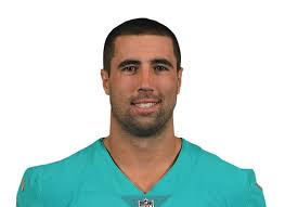 Gavin Escobar's Instagram, Twitter & Facebook