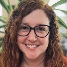 Mimi Koontz's Instagram, Twitter & Facebook