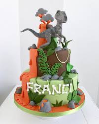 Buon Compleanno Francesco Bellasbakery Monza Cakedesign Cakedesignmonza Cakedesignmilano Cakedecorating Sugarart Buon Compleanno Compleanno Dinosauro