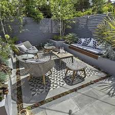 23 Italian Garden Design And Decorating Ideas For Small Spaces Courtyard Gardens Design Small Courtyard Gardens Small Patio Design