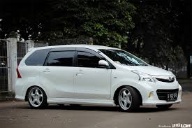 Maybe you would like to learn more about one of these? 45 Modifikasi Mobil Avanza Veloz Putih Hitam Silver Otodrift