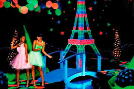 960 x 1280 jpeg 213 кб. Fiesta Fluorescente Para Tus 15 Anos Tematica De Neon Para Quinceaneras