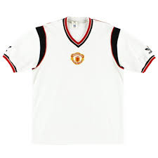 Manchester united jerseys and kits at us.store.manutd.com. Classic And Retro Manchester United Football Shirts Vintage Football Shirts