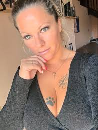 Autor fotiek: Jasmin Sullivan (@xxzombieheartsxx) · 25. októbra 2025