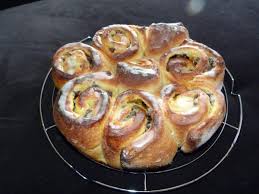 Chinois A La Creme Patissiere Et Aux Pepites De Chocolat Les Delices De Sabine Patissiere Alimentation Pepite Chocolat