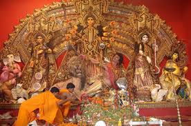 Saraswati puja is one festival that's always associated with a lot happy or sad memories of almost every bengali. 10 Best Places To Visit During Durga Puja In India Puja Pandals Navratri
