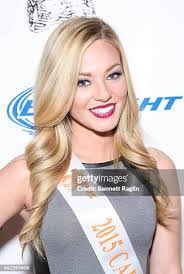 Ashley Dill's Instagram, Twitter & Facebook