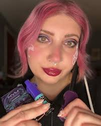 I seriously can't believe it.. but Happy ONE Year to my business, Pretty  Powers Esthetics 🎉🙌🏻 I can't believe a year ago today I had a dream to  open up my own