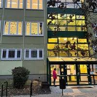 A nevelési és oktatási feladatokat tervszerűen és folyamatosan ellátó intézmény. Szamitastechnikai Altalanos Iskola Elementary School In Budapest