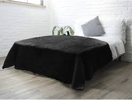 4.5 ★ ★ ★ ★ ★ ★ ★ ★ ★ ★ 437 ultraplush down throw, 50 x 60. Pavilia Fluffy Sherpa Bed Blanket Queen Black Plush Super Soft Fuzzy Shaggy Fleece Blanket Comforter For Bed Cozy Warm Bedspread Coverlet Bed Cover 90x90 Home Kitchen Amazon Com