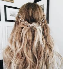 Bring on the hair accessories! Pinterest Chedsnehblogs Www Chedsneh Blogspot Co Uk Hair Styles Long Hair Styles Medium Length Hair Styles