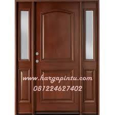 Dengan model lipat dan warna putih, pintu yang satu ini akan membuat tampilan ruangan semakin mewah. 45 Pintu Rumah Panel Yang Cantik