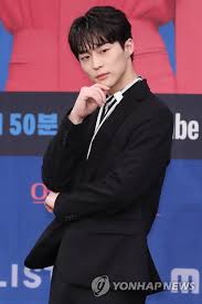 배인혁), es un actor y modelo surcoreano. S Korean Actor Bae In Hyuk Yonhap News Agency
