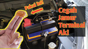 Anda bisa lakukan sendiri apabila ingin menghemat biaya, lepaskan besi penghubung engsel. Cara Mengatasi Bunyi Engsel Pintu Mobil Pada Saat Dibuka Atau Ditutup Youtube