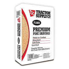 Pine needles decompose very slowly and should be mixed with a good variety. Tractor Supply Flake Premium Pine Shavings Covers 8 Cu Ft 45 Pallet At Tractor Supply Co