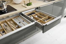 Hinge made by belwith, collection cmv 800, hinges style, hinge (surface mount & mortise) theme, made of solid brass, in a polished brass finish. Nolte Kuchen Quality Kitchen Made In Germany Nolte Kuechen Com