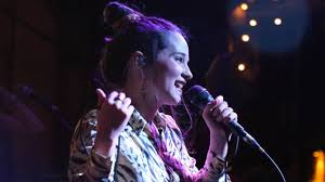 Maybe you would like to learn more about one of these? Critican A Ximena Sarinana Por Asegurar Que Ella Hizo Famosa Una Cancion De Los Angeles Azules Radio Formula