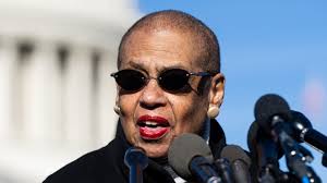 Holmes Norton passes