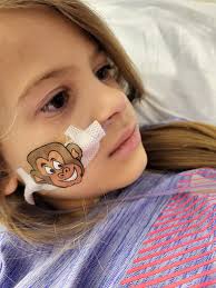 Yesterday my amazing friend Tonia who is a professional photographer came  to see Pooters and I at the hospital. We had started kicking around an idea  of doing a book or blog