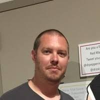 Daniel Eads's Instagram, Twitter & Facebook