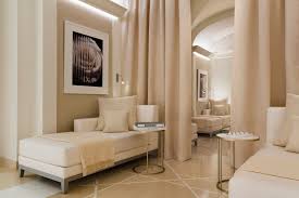 L Adresse Nouveau Dior Institut Plaza Athenee Paris Pour Un Modelage Tissulaire Visage Dior Efficac Spa Interieur Des Salles De Spa Deco Chambre Orientale