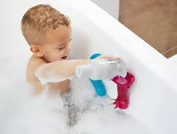 Boon building bath pipes, set of 5 sorry about the plumbers crack. Tomy Boon Tubes Baby Bath Toy Bath Accessories For Babies Toddlers 3 Multicoloured Water Pipes For Creative Play Suitable For Children Boys Girls 1 2 3 4 Year