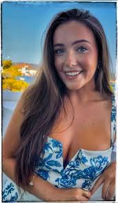 The singer and the Ballerina