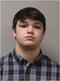 Fennimore man accused of injuring two in La Crosse altercation