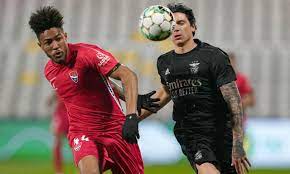 In 1 (100.00%) matches played at home was total goals (team and opponent) over 1.5 goals. Gil Vicente Benfica 0 2 Cronica Maisfutebol