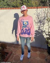 The kid laroi — wish you well (skit) 00:35. The Kid Laroi The Incredible Rags To Riches Story Of Aussie Rap Sensation Xingoos