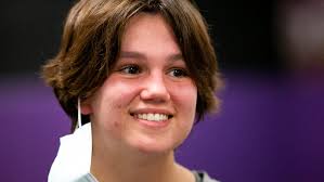 Mesa wrestler Laura Smith emerges from tragedy to triumph