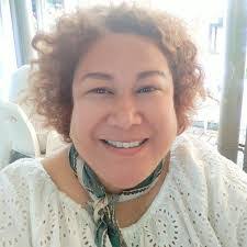 Gina Roach's Instagram, Twitter & Facebook