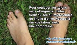 Vous Avez Les Pieds Tres Secs Et Fendilles Avec Des Crevasses Voici 7 Soins Et Remedes Diy Maison Qui Sont Naturels Pour En 2020 Pied Sec Petite Peau Soin Des Pieds