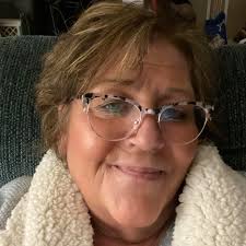 Chocolate cookies with chopped nuts and intense flavor